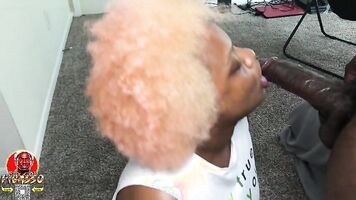 Bubble Gum Blowjob Facial